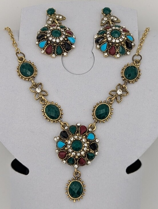Jewelry - Multicolor Gemstone Medallion Necklace Earring Set Gold Tone Bollywood Wedding